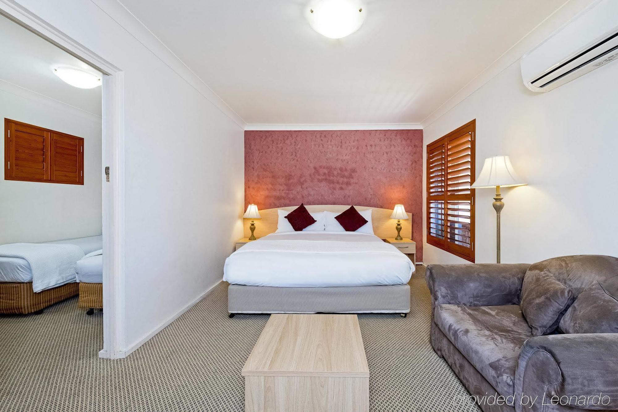 Country Plaza Motel Taree Exterior foto